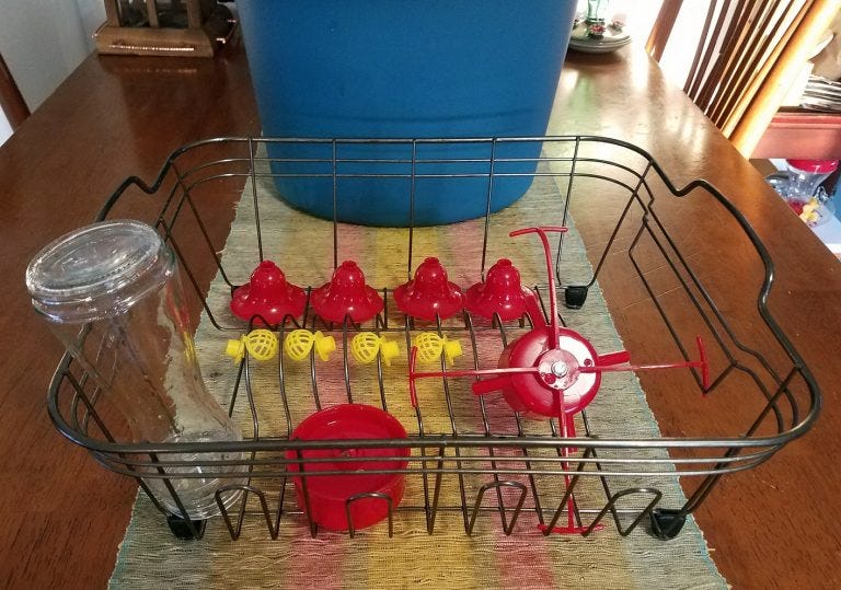 Cleaning cheap hummingbird feeder